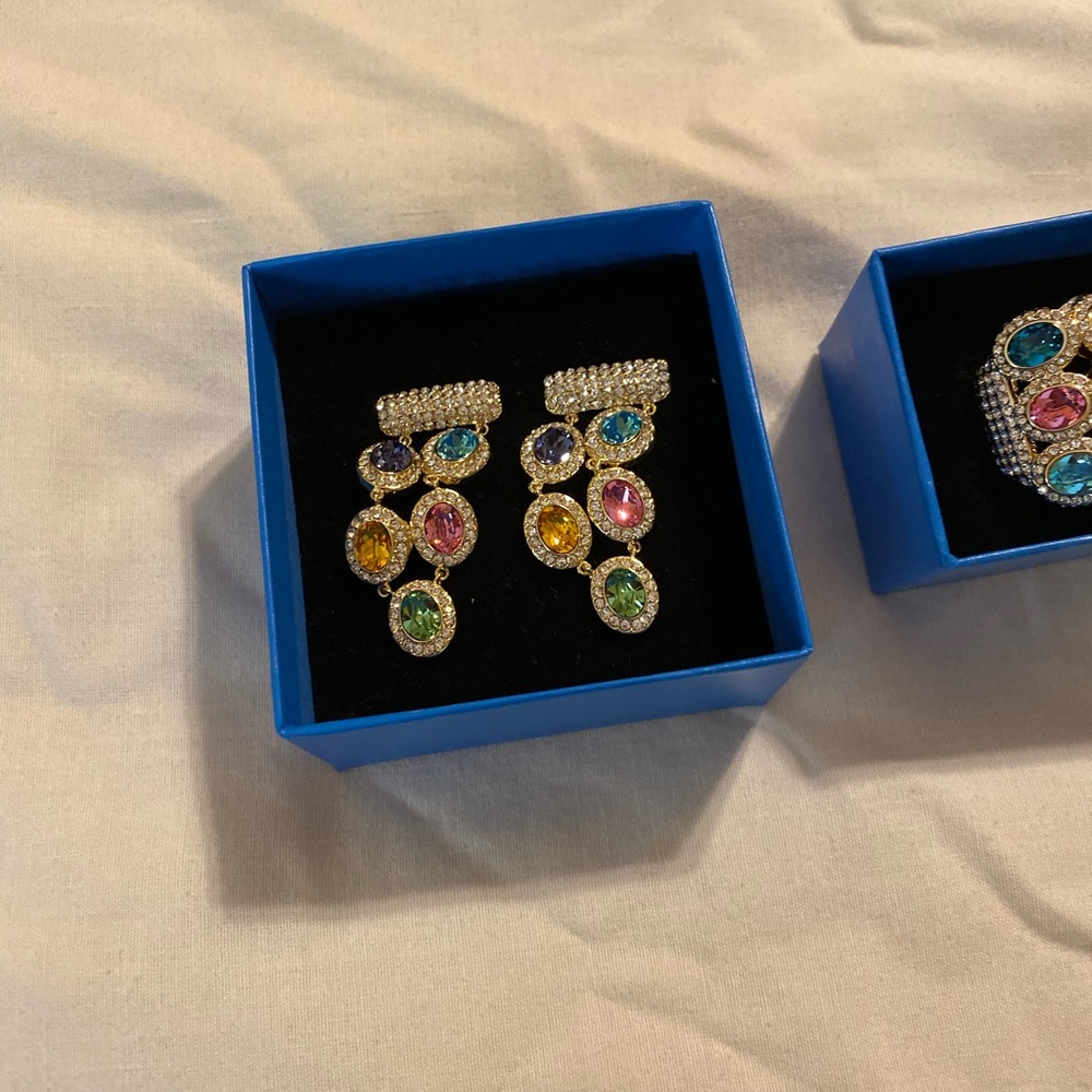 Akkad earring,